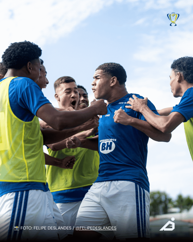 CRUZEIRO VENCE O FLUMINENSE EM JOGO DE IDA DAS QUARTAS DE FINAL DO BRASILEIRO SUB-17